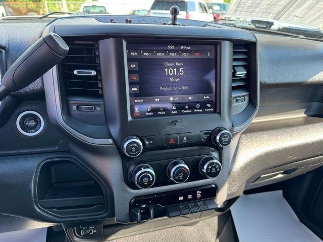 RAM 3500 Tradesman Crew Cab 4WD DRW 2020