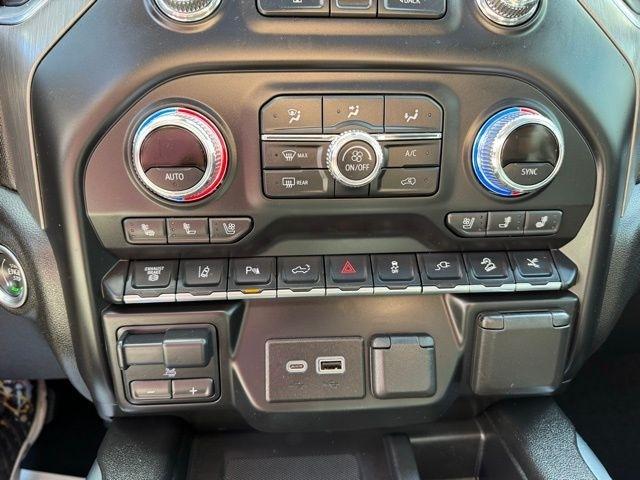 GMC Sierra 2500HD 4WD Crew Cab 159" Denali 2021