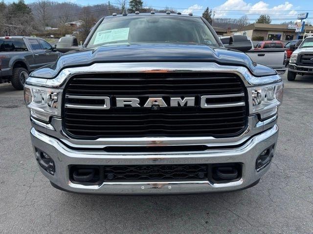 RAM 2500 Big Horn 4x4 Crew Cab 6'4" Box 2020