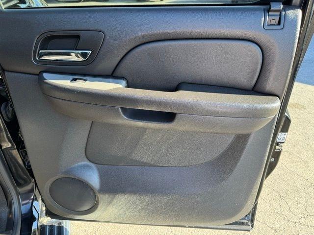 Chevrolet Silverado 2500HD 4WD Crew Cab 153.7" LTZ 2012