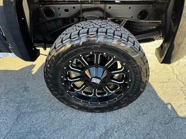 Chevrolet Silverado 2500HD 4WD Crew Cab 153.7" LTZ 2012