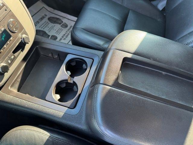 Chevrolet Silverado 2500HD 4WD Crew Cab 153.7" LTZ 2012