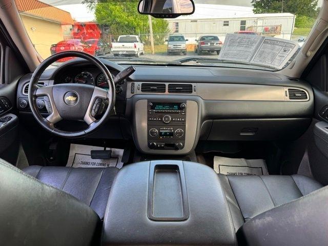 Chevrolet Silverado 2500HD 4WD Crew Cab 153.7" LTZ 2012