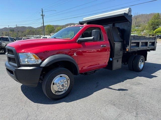 RAM 5500 Chassis Cab Tradesman 4x4 Reg Cab 84" CA 168.5" WB 2018