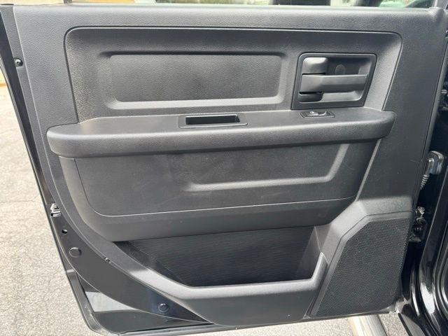 RAM 2500 4WD Crew Cab 149" Tradesman 2016