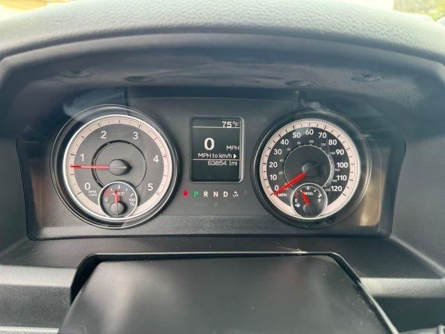 RAM 2500 4WD Crew Cab 149" Tradesman 2016