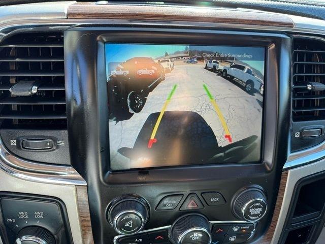 RAM 3500 Laramie 4x4 Crew Cab 8' Box 2017