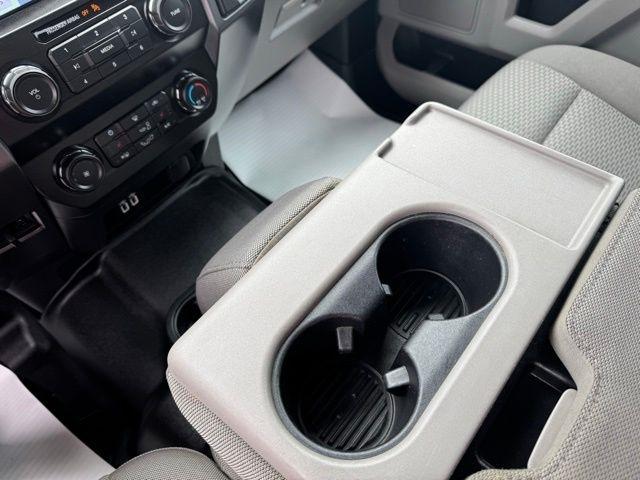 Ford F-150 XLT SuperCrew Short Bed 4WD 2019