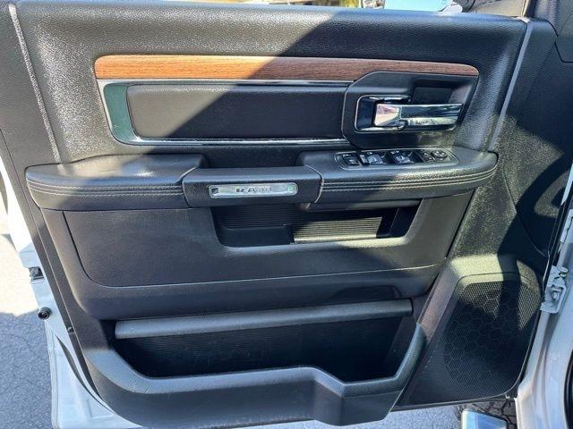 RAM 2500 Laramie 4x4 Crew Cab 6'4" Box 2018