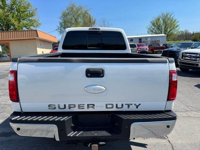 Ford Super Duty F-250 SRW 4WD Crew Cab 156" Lariat 2011