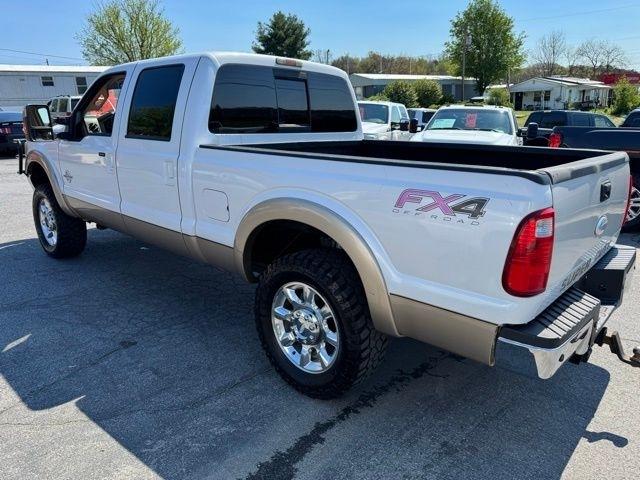 Ford Super Duty F-250 SRW 4WD Crew Cab 156" Lariat 2011