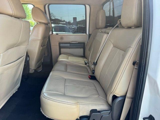 Ford Super Duty F-250 SRW 4WD Crew Cab 156" Lariat 2011