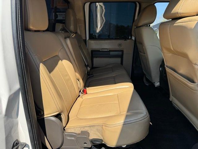 Ford Super Duty F-250 SRW 4WD Crew Cab 156" Lariat 2011