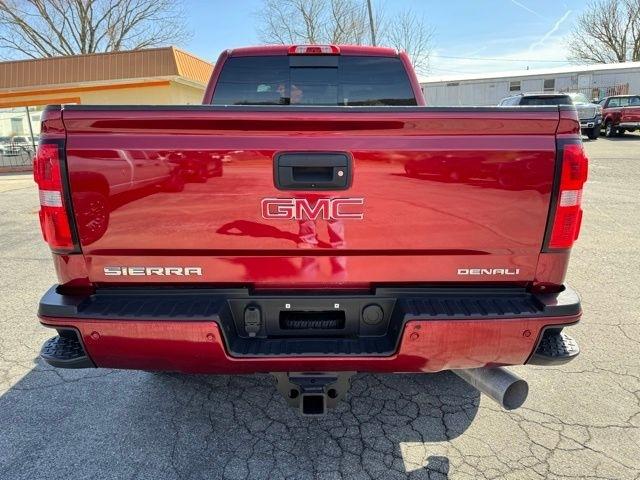 GMC Sierra 2500HD 4WD Crew Cab 153.7" Denali 2019