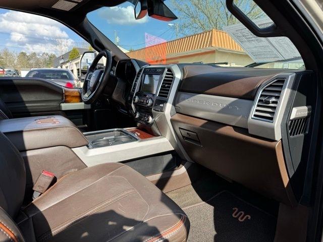 Ford Super Duty F-250 SRW King Ranch 4WD Crew Cab 6.75' Box 2017