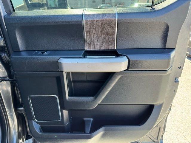 Ford Super Duty F-250 SRW Lariat 4WD Crew Cab 6.75' Box 2019