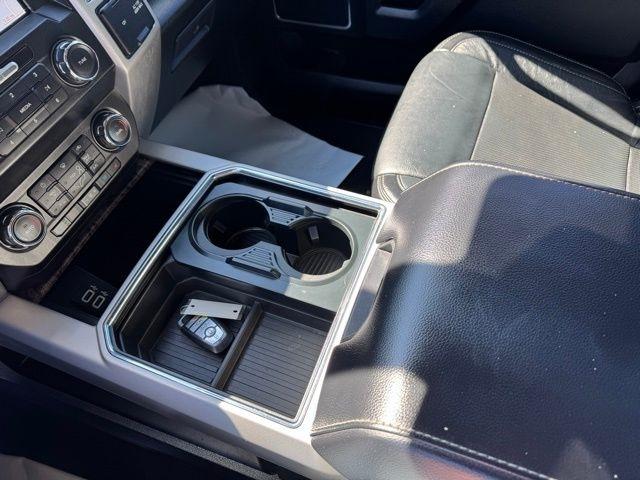 Ford Super Duty F-250 SRW Lariat 4WD Crew Cab 6.75' Box 2019