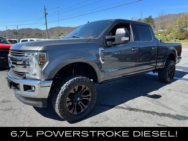 Ford Super Duty F-250 SRW Lariat 4WD Crew Cab 6.75' Box 2019