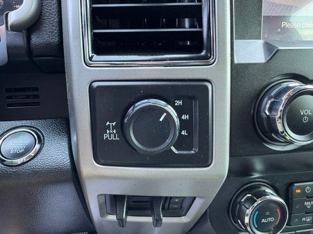 Ford Super Duty F-250 SRW Lariat 4WD Crew Cab 6.75' Box 2019