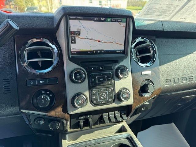 Ford Super Duty F-350 SRW 4WD Crew Cab 156" King Ranch 2015