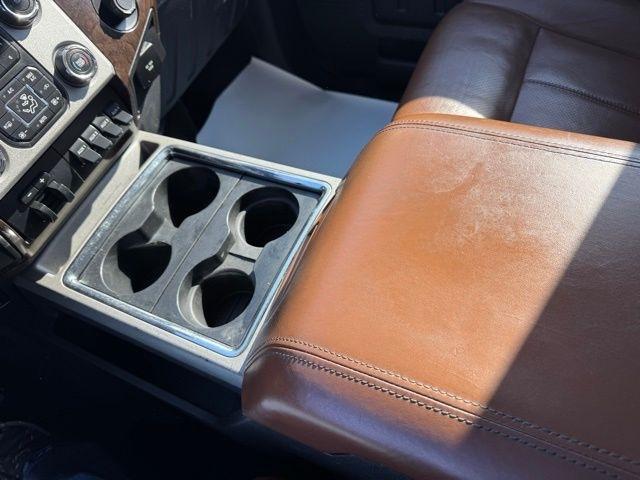 Ford Super Duty F-350 SRW 4WD Crew Cab 156" King Ranch 2015