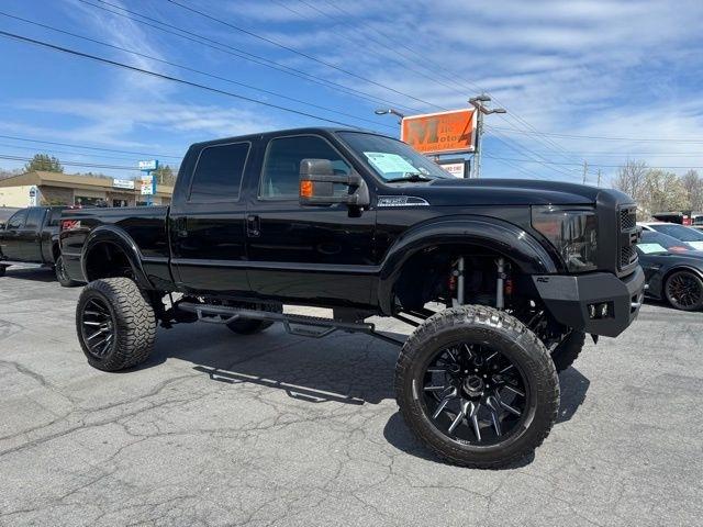 2012 Ford Super Duty F-350 SRW 4WD Crew Cab 156" Lariat