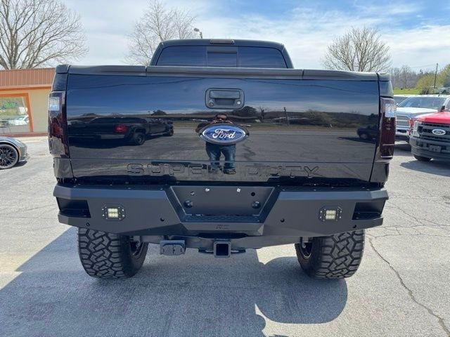 Ford Super Duty F-350 SRW 4WD Crew Cab 156" Lariat 2012