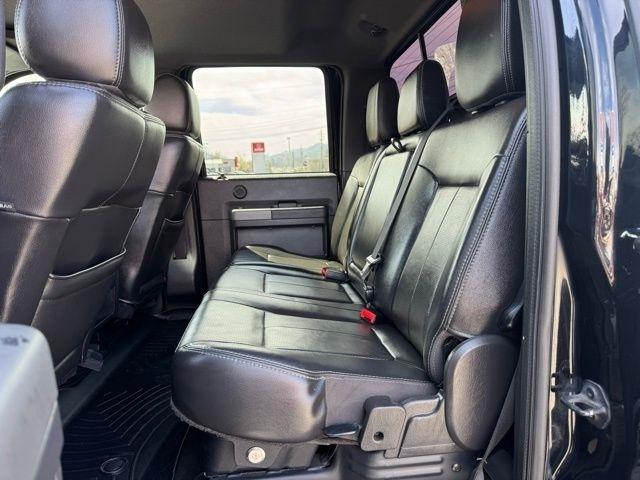 Ford Super Duty F-350 SRW 4WD Crew Cab 156" Lariat 2012