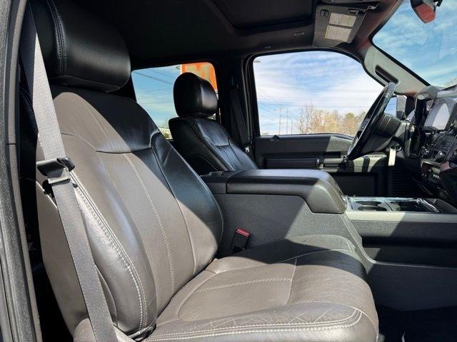 Ford Super Duty F-350 SRW 4WD Crew Cab 156" Lariat 2012