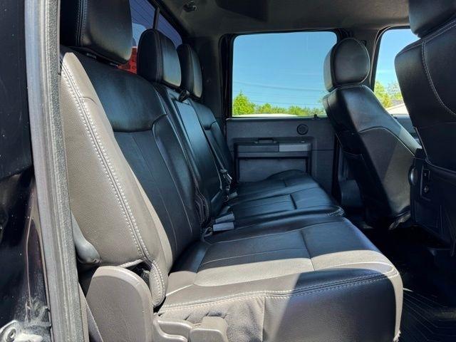 Ford Super Duty F-350 SRW 4WD Crew Cab 156" Lariat 2012