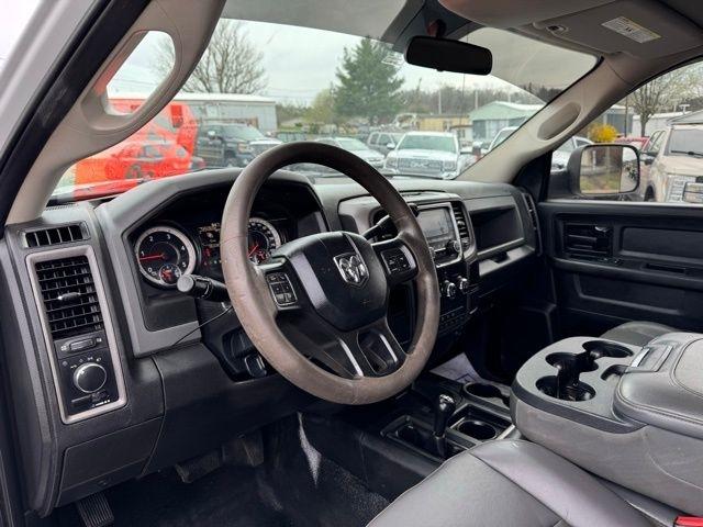 RAM 3500 Chassis Cab Tradesman 4WD Crew Cab 60" CA 172.4" WB 2018