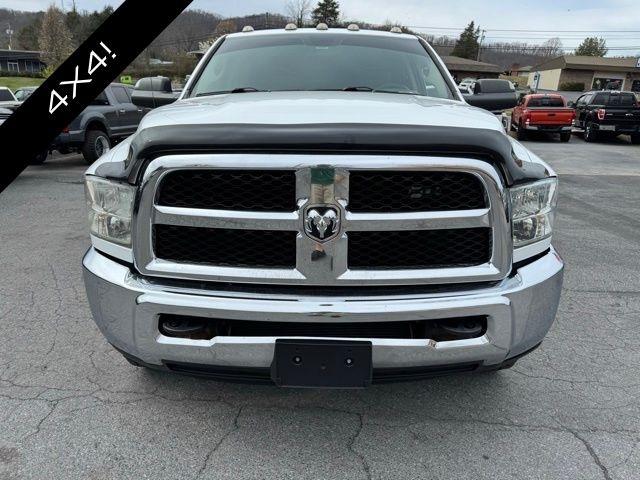 RAM 3500 Chassis Cab Tradesman 4WD Crew Cab 60" CA 172.4" WB 2018