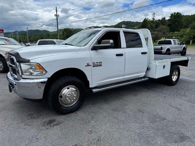 RAM 3500 Chassis Cab Tradesman 4WD Crew Cab 60" CA 172.4" WB 2018