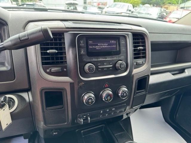 RAM 3500 Chassis Cab Tradesman 4WD Crew Cab 60" CA 172.4" WB 2018