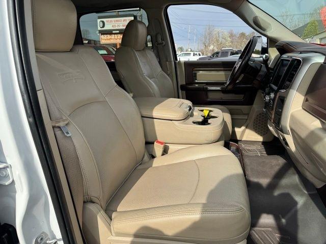 RAM 2500 4WD Crew Cab 149" Laramie 2016