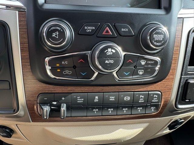 RAM 2500 4WD Crew Cab 149" Laramie 2016