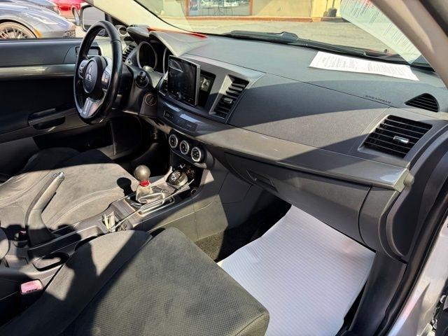 Mitsubishi Lancer 4dr Sdn Man Evolution GSR 2008