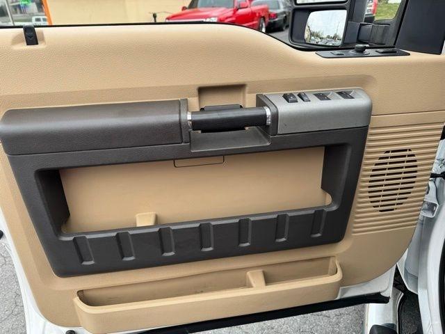 Ford Super Duty F-250 SRW 4WD Crew Cab 156" Lariat 2015