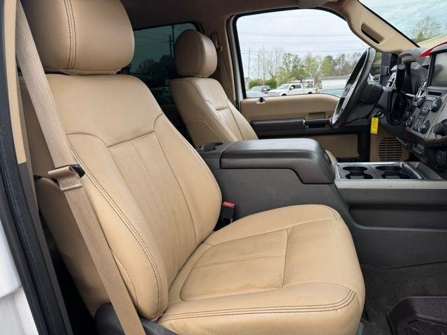 Ford Super Duty F-250 SRW 4WD Crew Cab 156" Lariat 2015