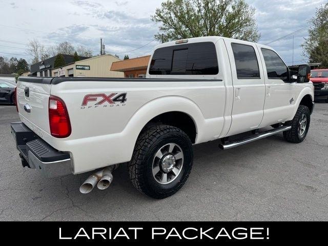 Ford Super Duty F-250 SRW 4WD Crew Cab 156" Lariat 2015