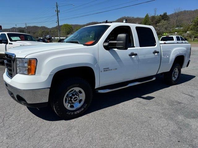GMC Sierra 2500HD 4WD Crew Cab 153" Work Truck 2007