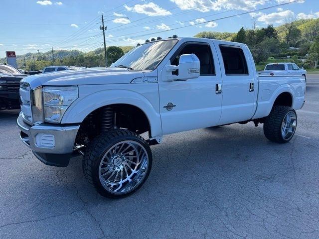 Ford Super Duty F-250 SRW Lariat 4WD Crew Cab 6.75' Box 2016