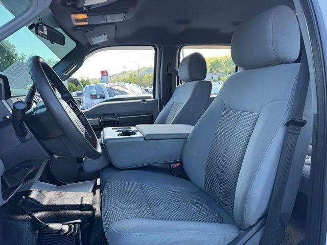 Ford Super Duty F-250 SRW Lariat 4WD Crew Cab 6.75' Box 2016