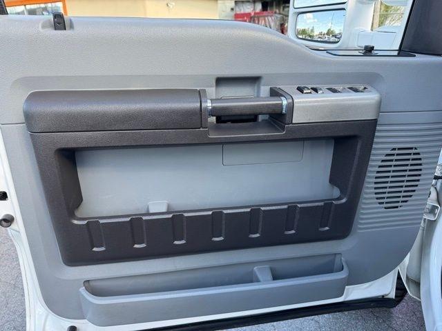 Ford Super Duty F-250 SRW Lariat 4WD Crew Cab 6.75' Box 2016