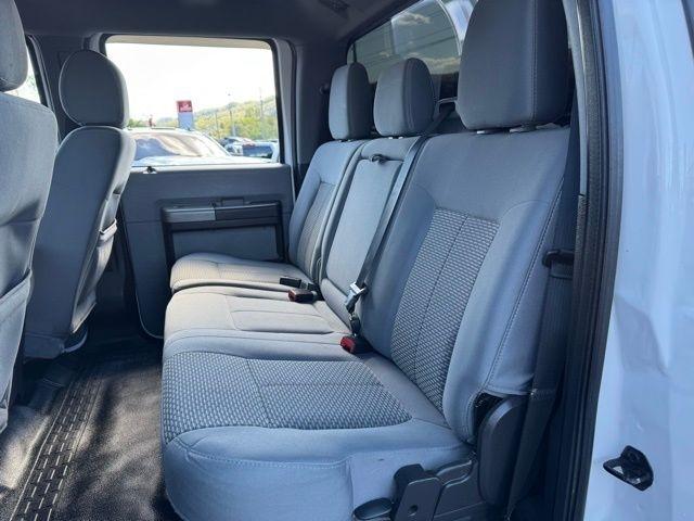 Ford Super Duty F-250 SRW Lariat 4WD Crew Cab 6.75' Box 2016