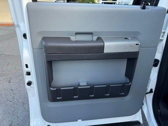 Ford Super Duty F-250 SRW Lariat 4WD Crew Cab 6.75' Box 2016