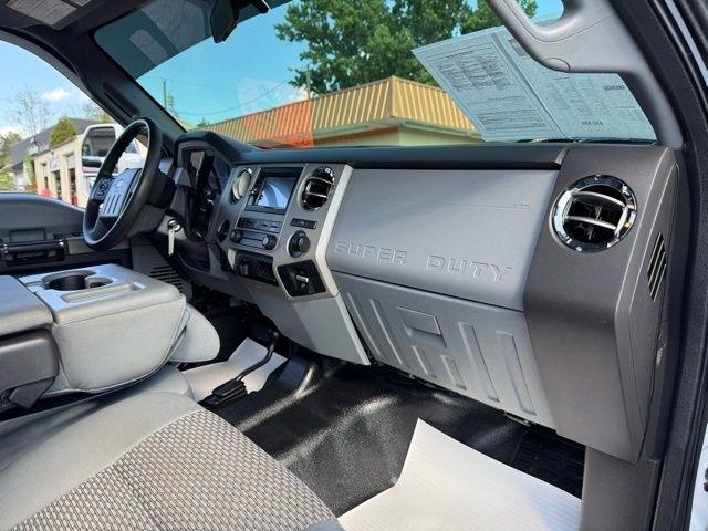 Ford Super Duty F-250 SRW Lariat 4WD Crew Cab 6.75' Box 2016