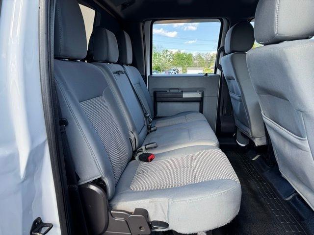 Ford Super Duty F-250 SRW Lariat 4WD Crew Cab 6.75' Box 2016