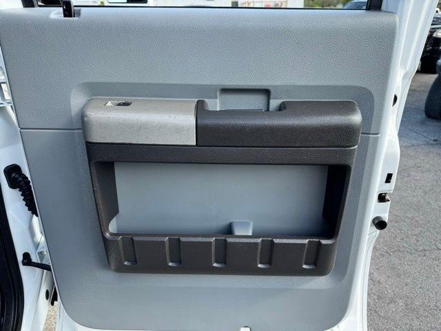 Ford Super Duty F-250 SRW Lariat 4WD Crew Cab 6.75' Box 2016