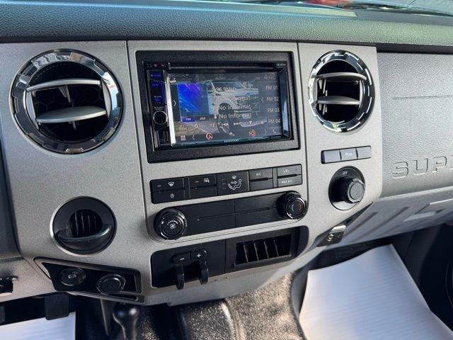 Ford Super Duty F-250 SRW Lariat 4WD Crew Cab 6.75' Box 2016